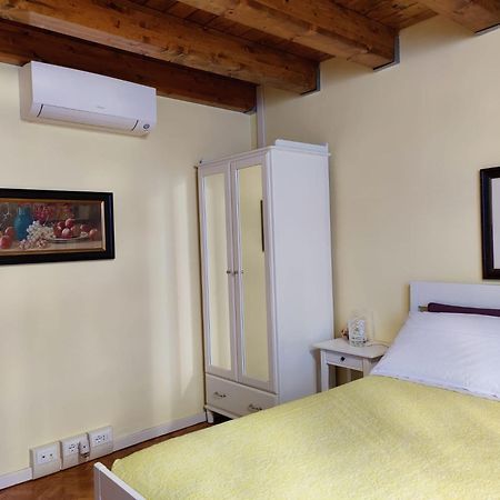 La Casa Di Orsola Hotell Florens Exteriör bild
